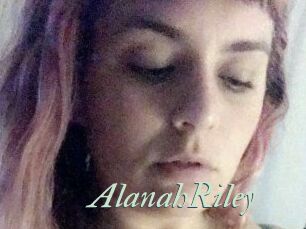 Alanah_Riley