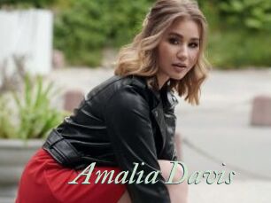 Amalia_Davis
