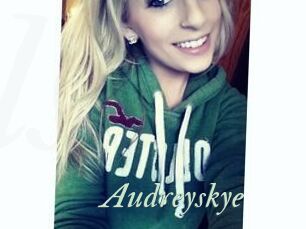 Audrey_skye