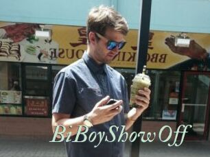 BiBoyShowOff