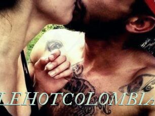 COUPLEHOTCOLOMBIA