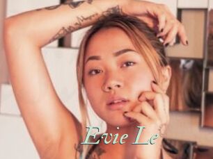 Evie_Le