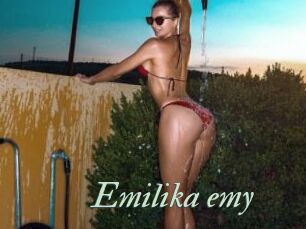 Emilika_emy