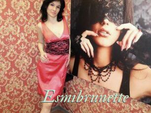 Esmibrunette
