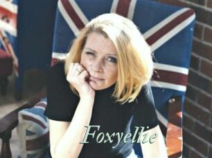 Foxyellie
