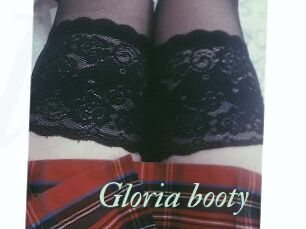 Gloria_booty