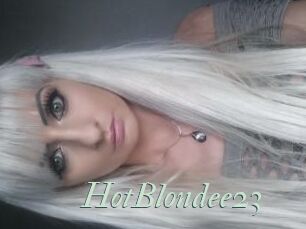 HotBlondee23