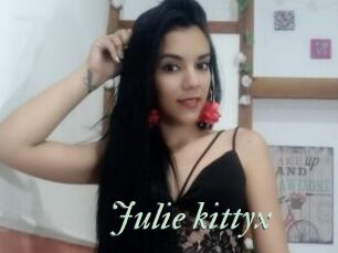 Julie_kittyx