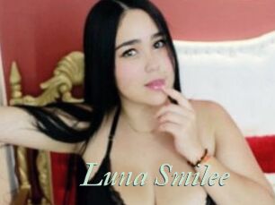 Luna_Smilee