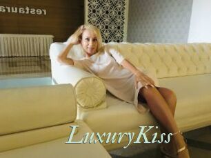 LuxuryKiss