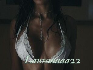 Lauraaaaa22
