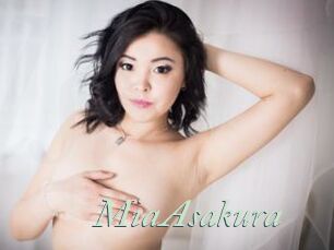 MiaAsakura