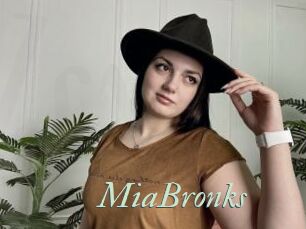 MiaBronks