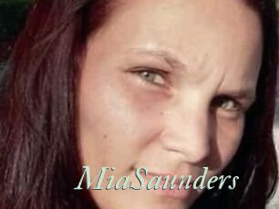MiaSaunders