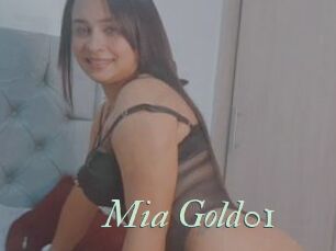 Mia_Gold01