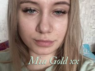 Mia_Gold_xx