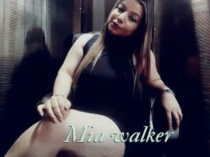 Mia_walker