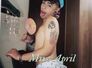 Miiss_April