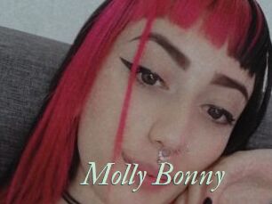 Molly_Bonny