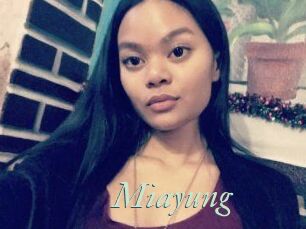 Mia_yung
