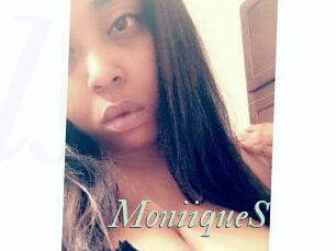 MoniiqueS