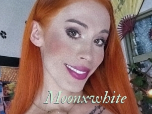 Moonxwhite