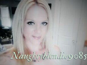 Naughtyblondie9085