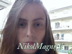Nikol_Magnifik