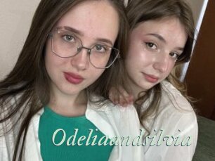 Odeliaandsilvia