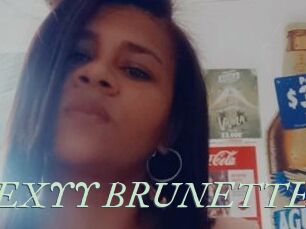 SEXYY_BRUNETTE