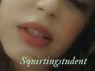Squirtingstudent