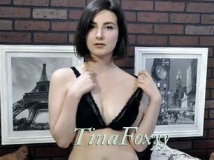 TinaFoxyy