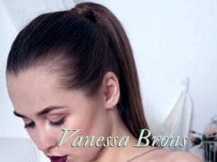 Vanessa_Brons