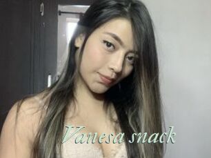 Vanesa_snack