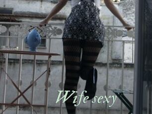 Wife_sexy
